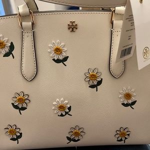 Tory Burch Daisy purse